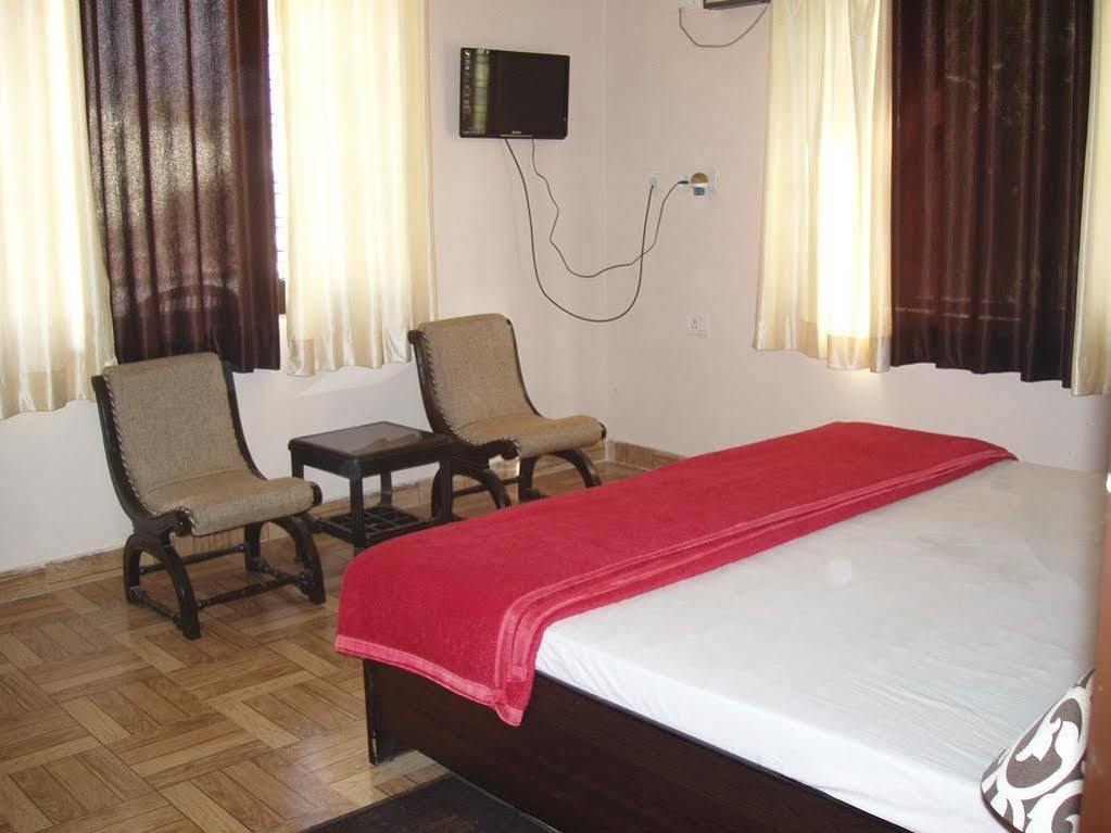 Amraai Homestay リシケーシュ エクステリア 写真